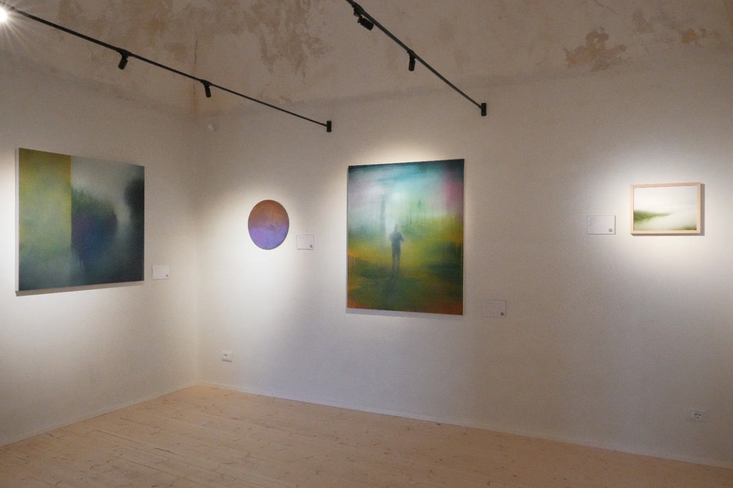 Paintings displayed on the walls of the Mosaica exhibition at Nomad Art Collective. Photograph by Rosella Fernandez.